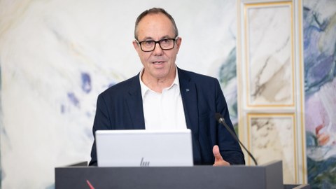 Digitale Medien im Fokus: Mag. Andreas Prenn bei der Landtagsenquete 2025 Digitale Medien im Fokus: Mag. Andreas Prenn bei der Landtagsenquete 2025