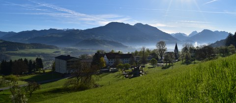 Dr. Stefan Koppi einstimmig zum interimistischen Chefarzt der Stiftung Maria Ebene bestellt