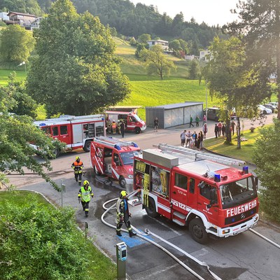 Feuerwehr-Großübung im Krankenhaus Maria Ebene